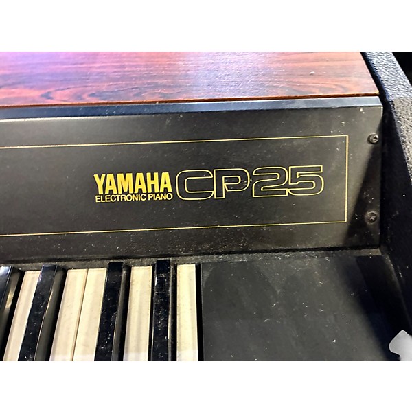 Used Yamaha CP25 Digital Piano