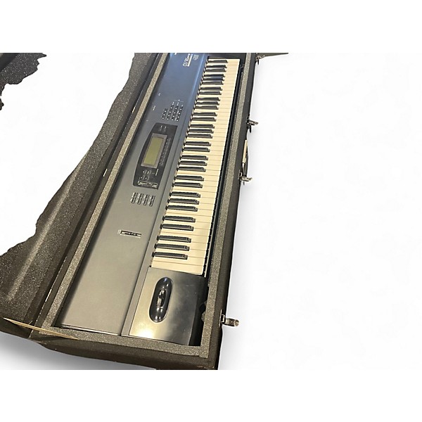 Used KORG 01/W PRO Keyboard Workstation