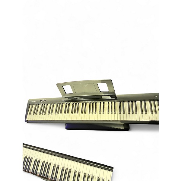 Used Roland fp10 Stage Piano