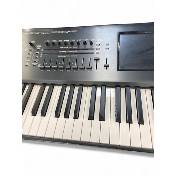 Used KORG Kronos X73 73 Key Keyboard Workstation