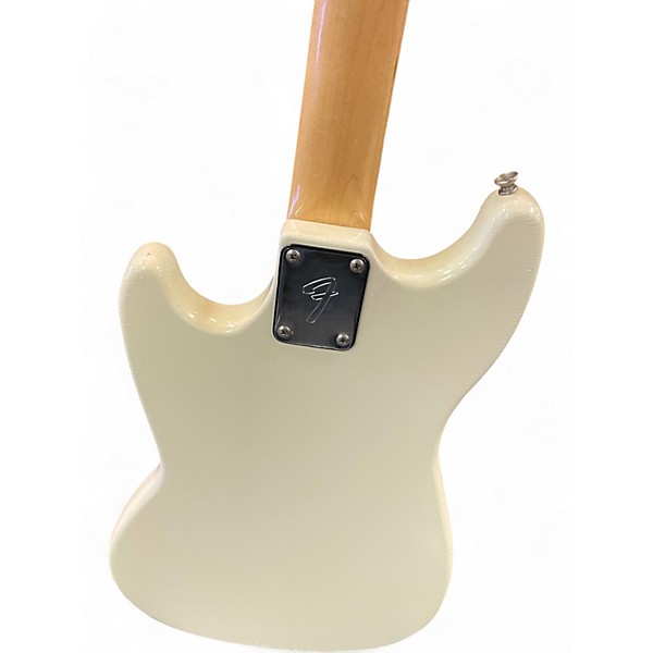 Vintage 1978 Fender Musicmaster Bass Antique White Electric Bass Guitar