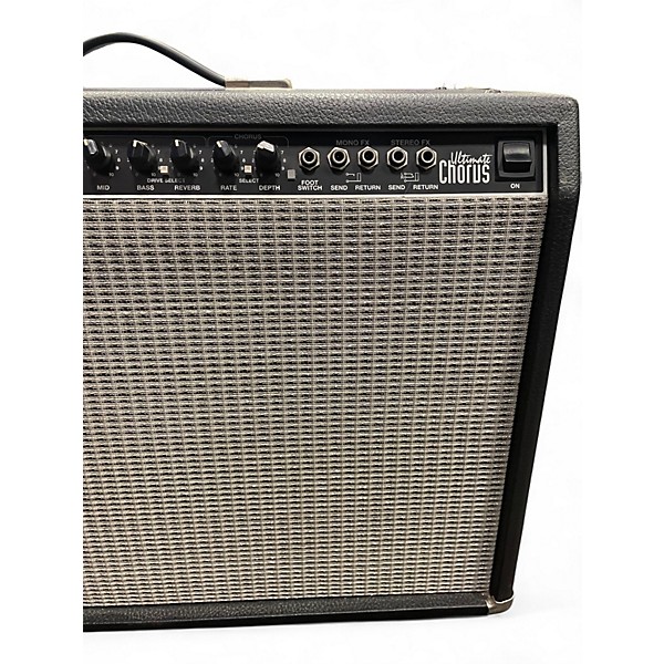 Used Fender Ultimate Chorus Guitar Combo Amp