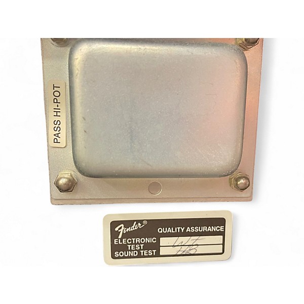 Used Fender Ultimate Chorus Guitar Combo Amp