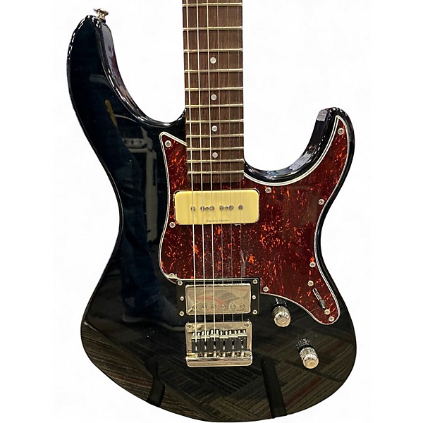 Used Yamaha PACIFICA 611 HARDTAIL Black Trans FM Solid Body Electric Guitar