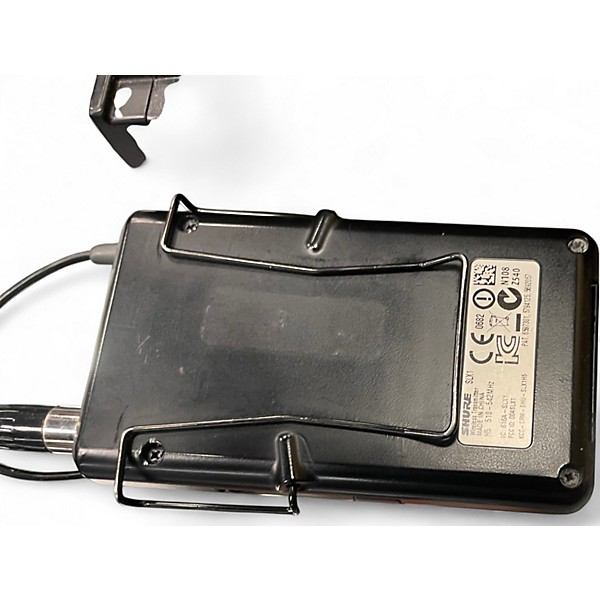 Used Shure SLX4 Lavalier Wireless System