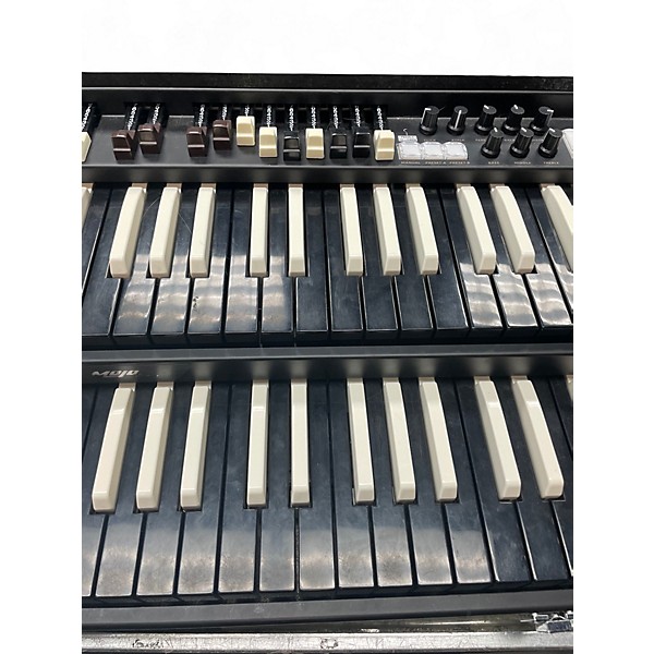 Used Crumar MOJO SUITCASE Organ