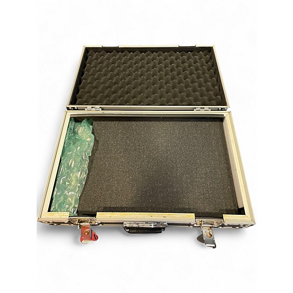 Used Road Runner 16X24 UTILITY CASE Utility Case