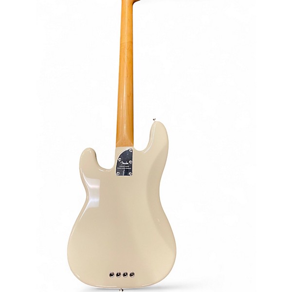 Used Fender American Professional Precision Bass Olympic White Electric Bass Guitar
