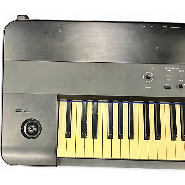 Used KORG Krome 88 Key Keyboard Workstation