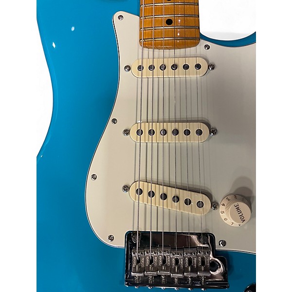 Used Fender American Professional II Stratocaster MIAMI BLUE Solid Body Electric Guitar