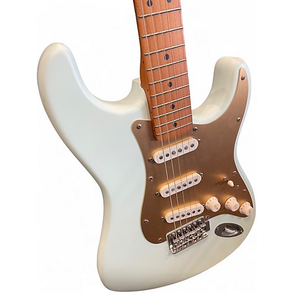 Used 2022 Squier Stratocaster 40th Anniversary Sonic Blue Solid Body Electric Guitar