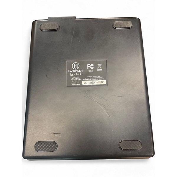 Used Harbinger LV8 Powered Mixer