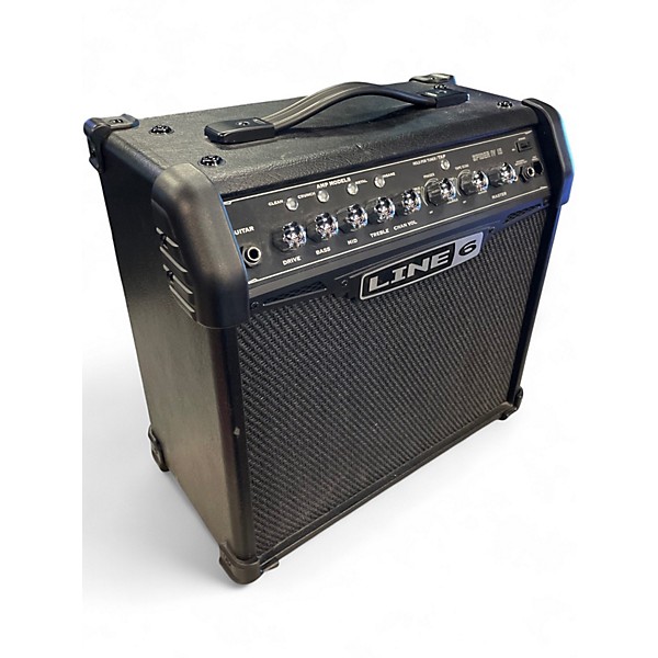 Used Line 6 Spider IV 15W 1X8 Guitar Combo Amp