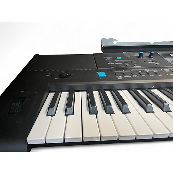 Used Yamaha PSRE473 Portable Keyboard