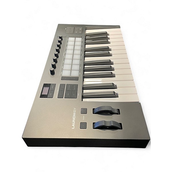 Used Novation Launchkey 25 Key MIDI Controller