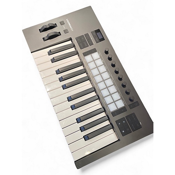 Used Novation Launchkey 25 Key MIDI Controller