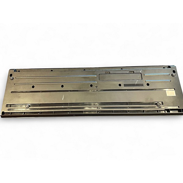 Used Roland JUNO DS61 Keyboard Workstation