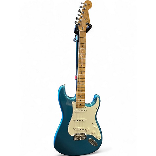 Used 2021 Fender Player Stratocaster Lake Placid Blue Solid Body Electric Guitar