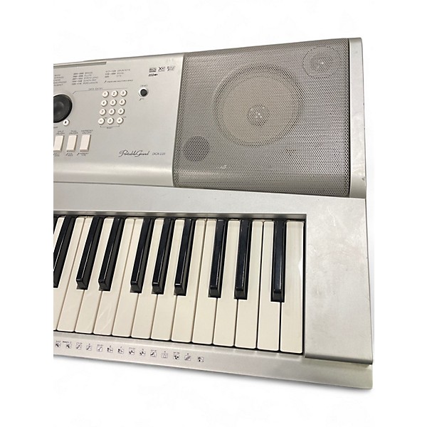 Used Yamaha DGX220 Portable Keyboard