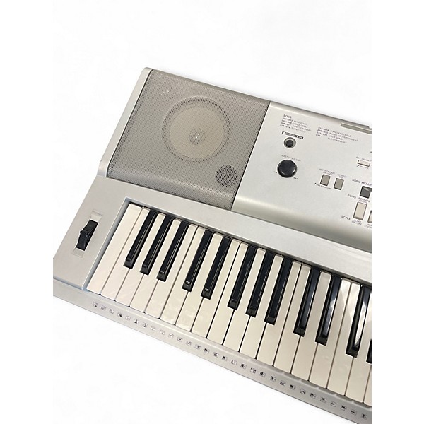 Used Yamaha DGX220 Portable Keyboard