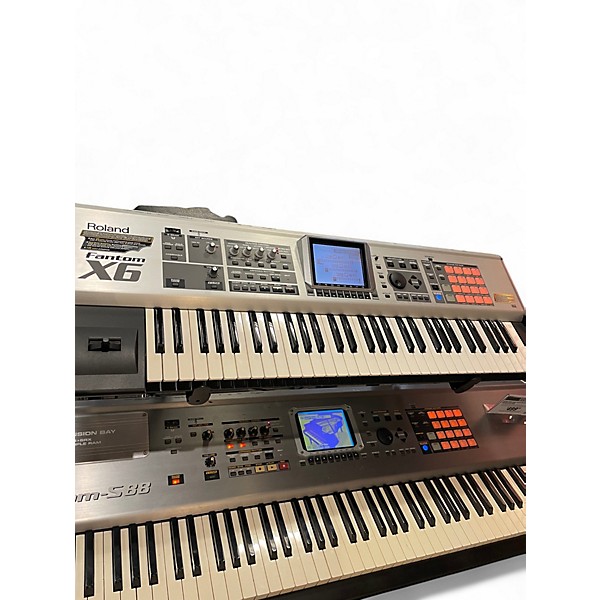 Used Roland Fantom X6 Keyboard Workstation