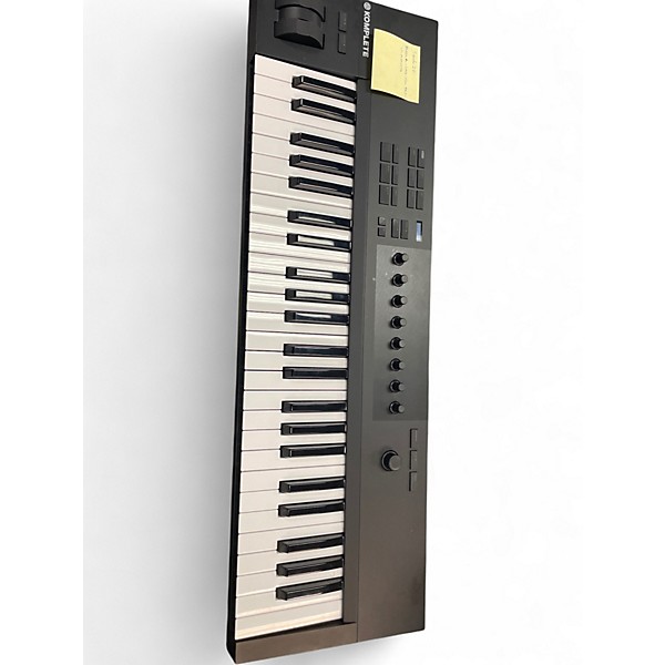 Used Komplete Kontrol A29 MIDI Controller