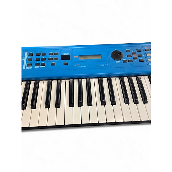 Used Yamaha MX49 49 Key Keyboard Workstation