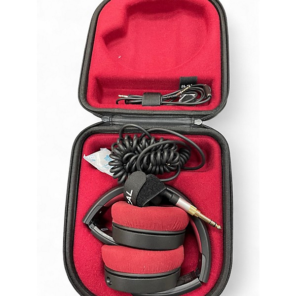 Used Focal LISTEN PROFESSIONAL CLOSED BACK HEADPHONES Studio Headphones