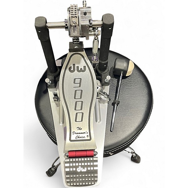 Used DW 9000 Series Single Single Bass Drum Pedal