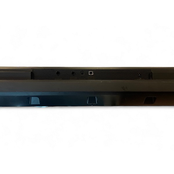 Used Yamaha PSREW300 76 Key Portable Keyboard