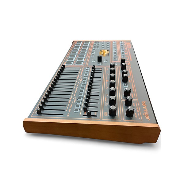 Used Behringer LM DRUM Drum Machine