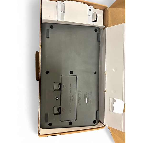 Used Zoom R12 Multitrack MultiTrack Recorder