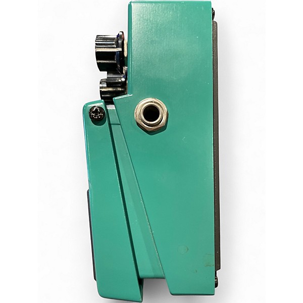 Used BOSS TR2 Tremolo Effect Pedal