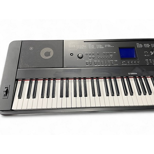 Used Yamaha DGX660 Portable Keyboard