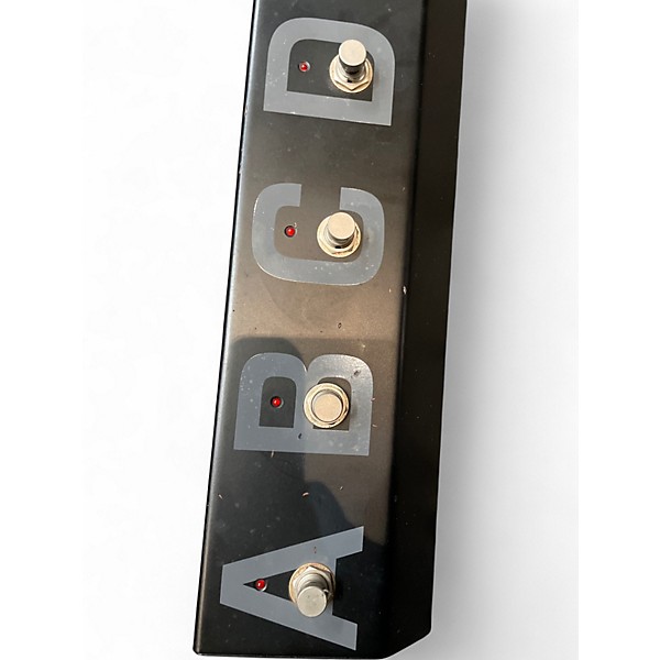 Used Hughes & Kettner FSM-432 MKII Pedal Board