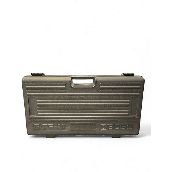 Used BOSS BCB60 Pedal Board