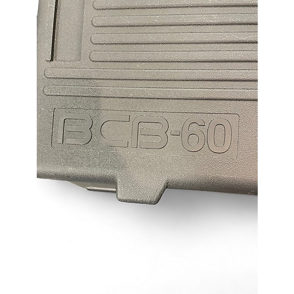 Used BOSS BCB60 Pedal Board
