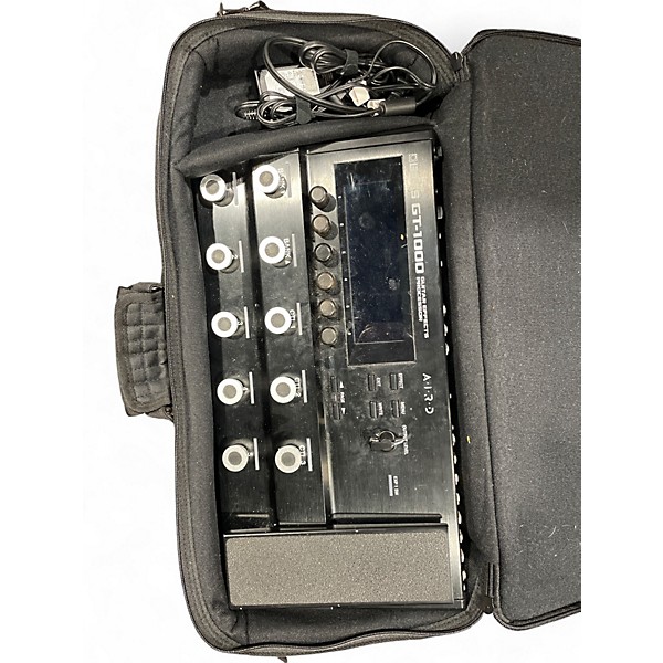 Used BOSS GT-1000 AIRD Pedal Board