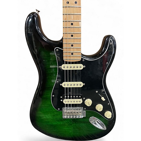 Used Fender Deluxe Stratocaster Green Solid Body Electric Guitar