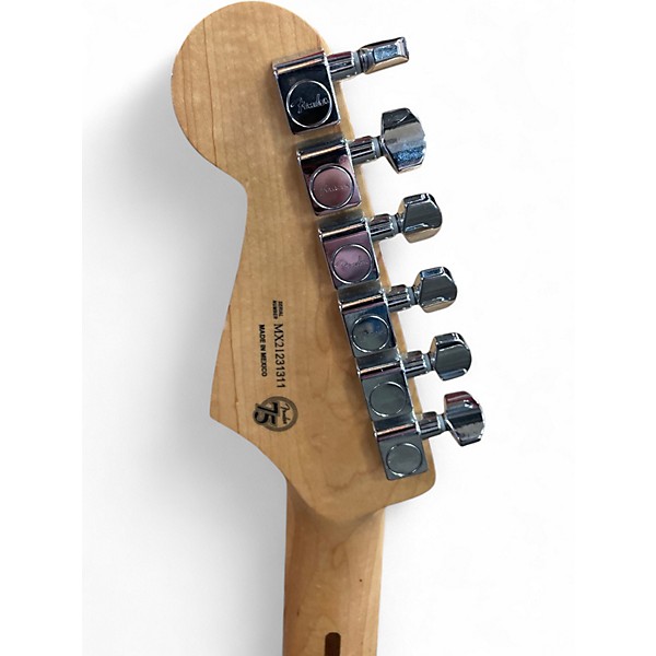 Used Fender Deluxe Stratocaster Green Solid Body Electric Guitar