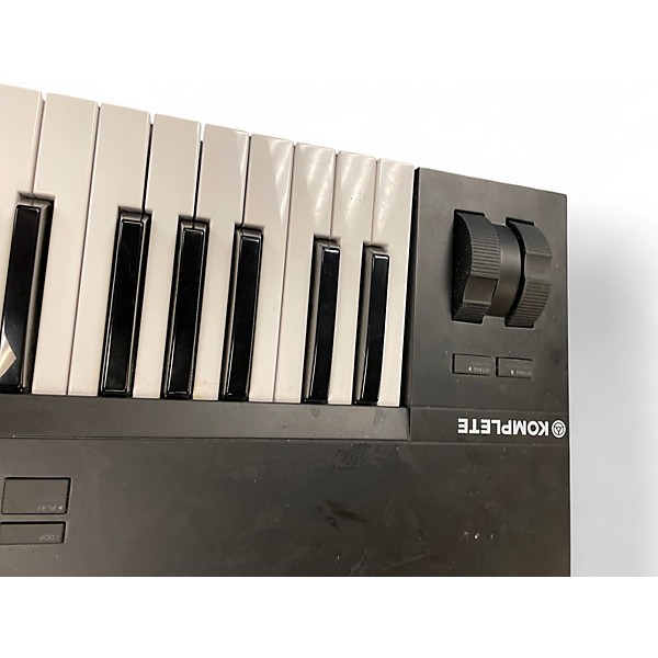 Used Native Instruments Komplete Kontrol A61 MIDI Controller