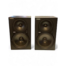 Used Mackie HR824 Pair Powered Monitor