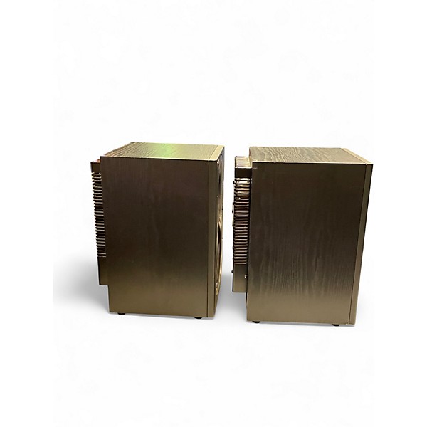 Used Mackie HR824 Pair Powered Monitor