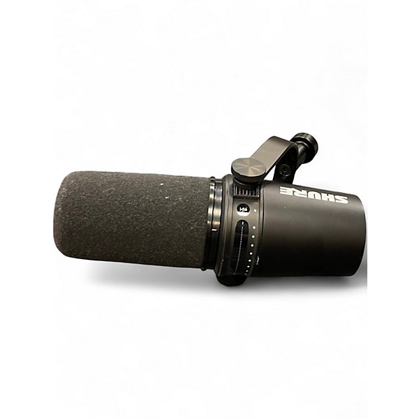 Used Shure MV7 Dynamic Microphone