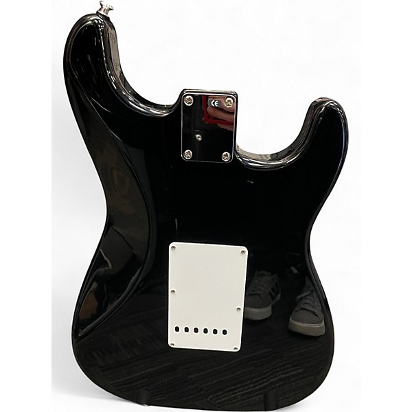 Used 2002 Fender Standard Stratocaster Left Handed Black Electric Guitar