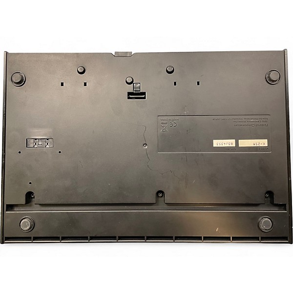 Used Roland Roland Boutique D-05 Synthesizer