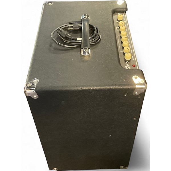 Used Fender Rumble V3 200W 1x15 Bass Combo Amp