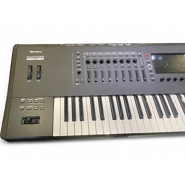 Used Roland Fantom 7 EX Keyboard Workstation