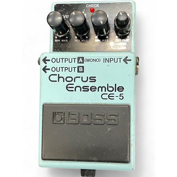 Used BOSS CE5 Chorus Ensemble Effect Pedal