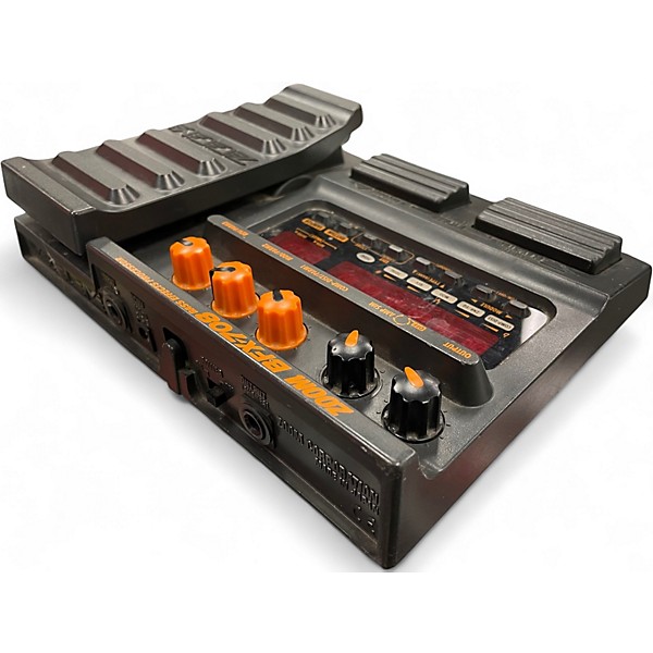 Used Zoom BFX708 Bass Effect Pedal